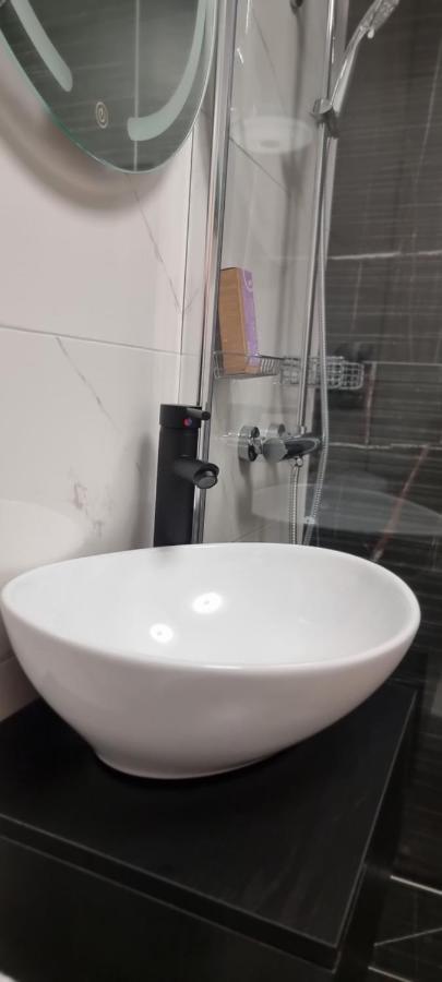 Studio-Apartment ' Andrei 1 ' - Neu In Neuburg An Der Donau Ngoại thất bức ảnh